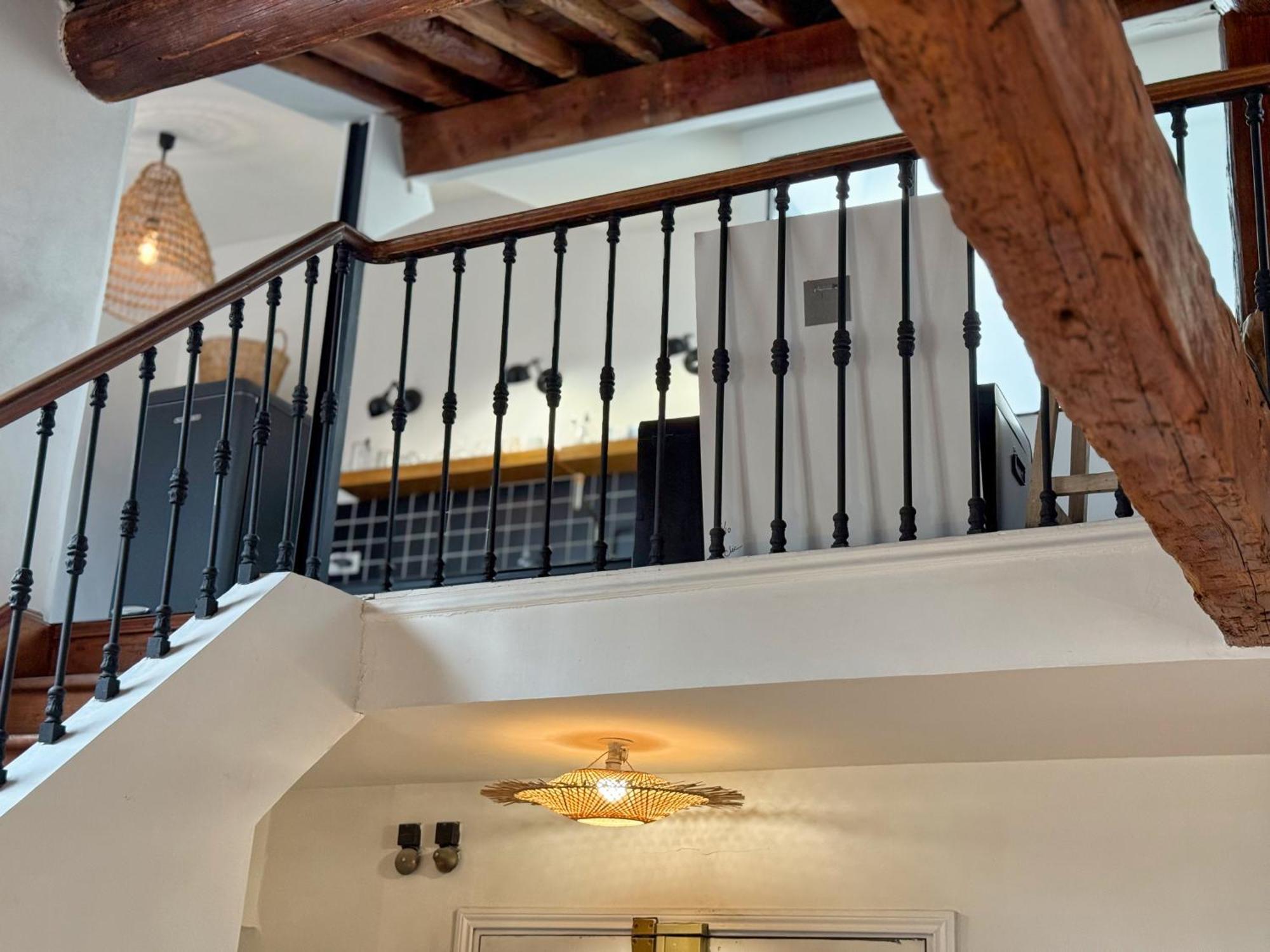 Appartement Duplex Avec Vue Exceptionnelle - Calme & Confort *