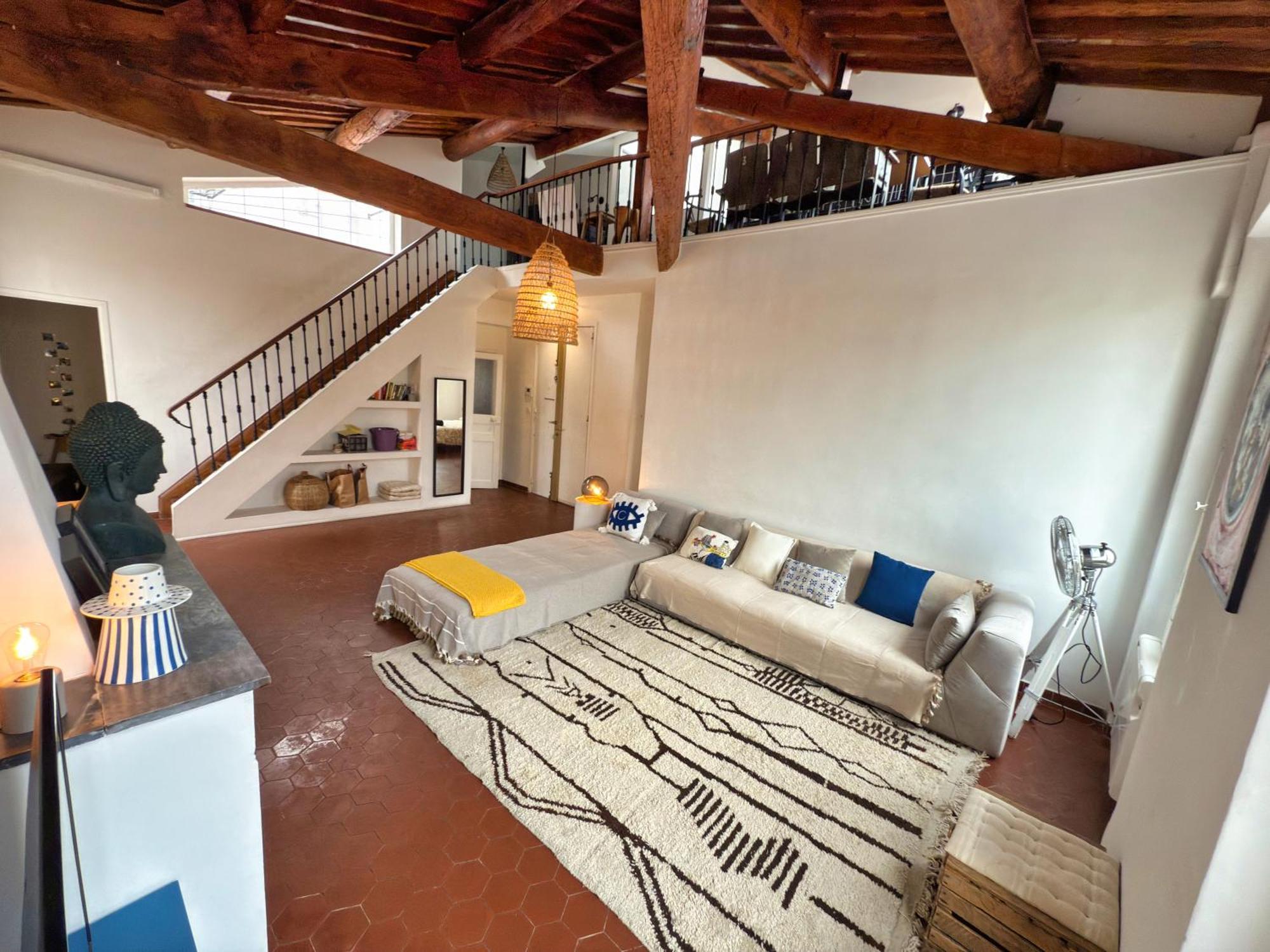 Duplex Avec Vue Exceptionnelle - Calme & Confort Appartement *