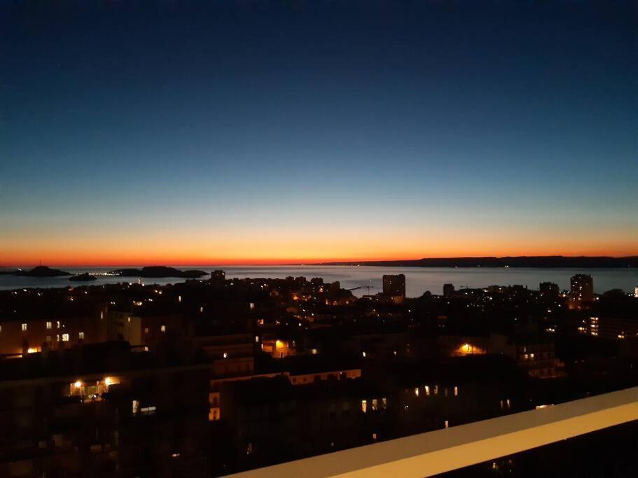 Apartment Carte Postale Sur Les Iles Avec Garage Prive Marseilles