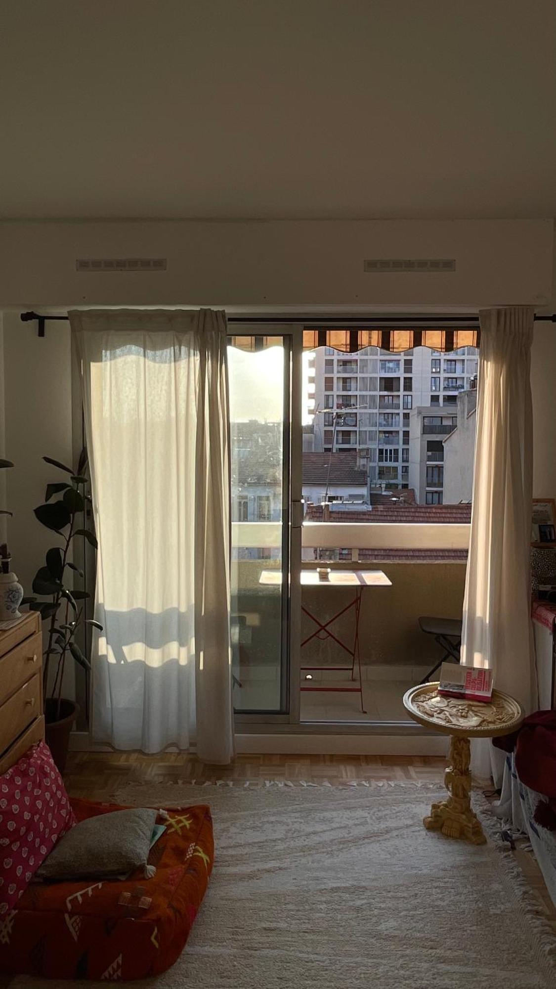 Apartment Ensoleille Et A Marseille