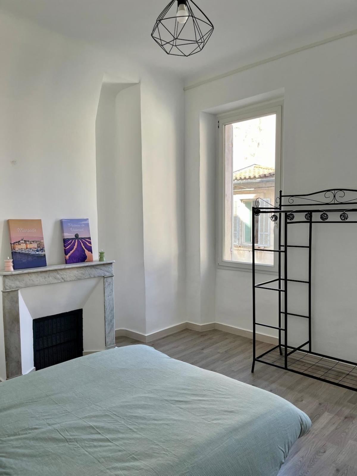 Apartment T3 Au Coeur De La Marseille