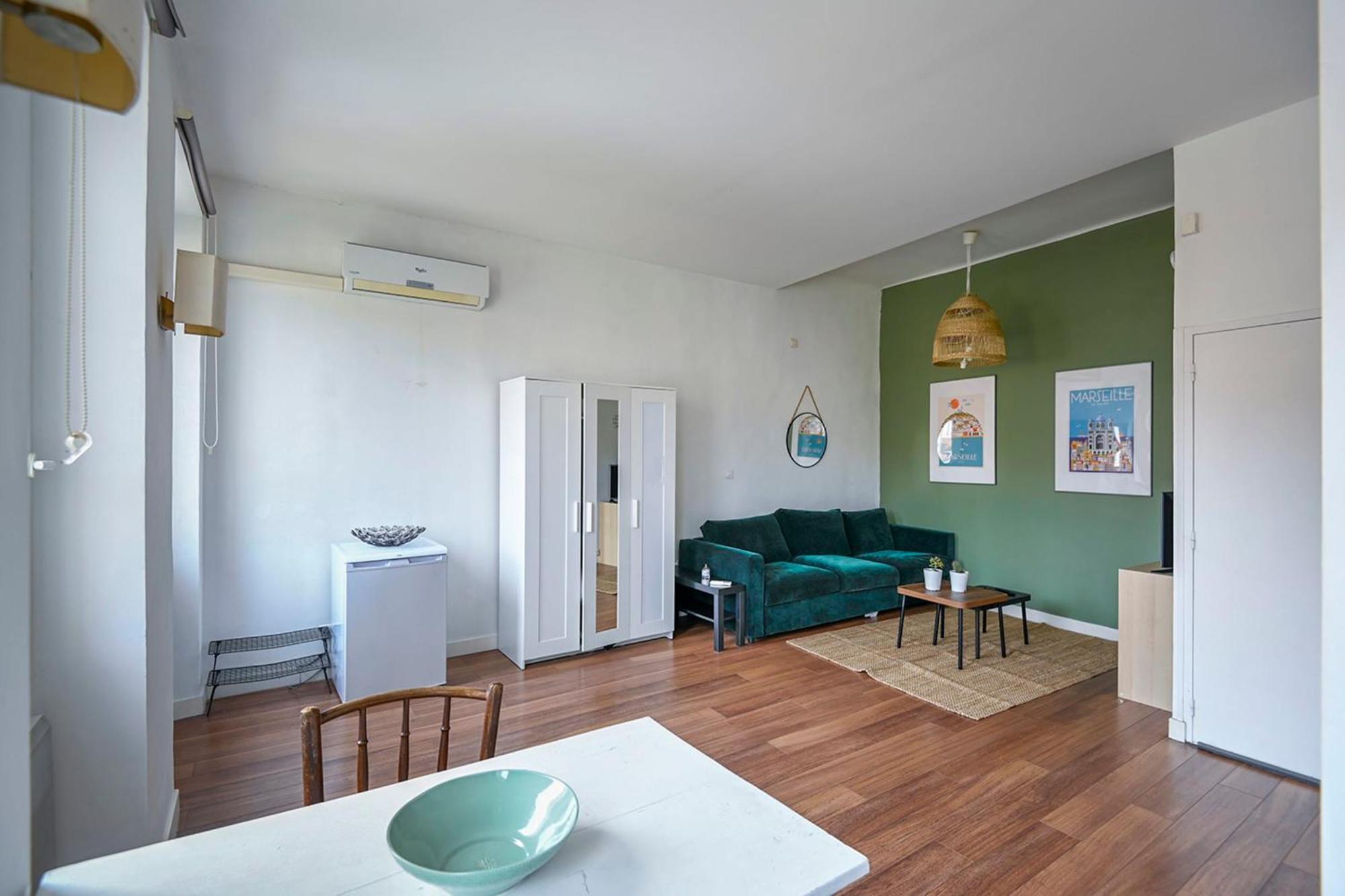 Apartamento Beautiful Close To The *