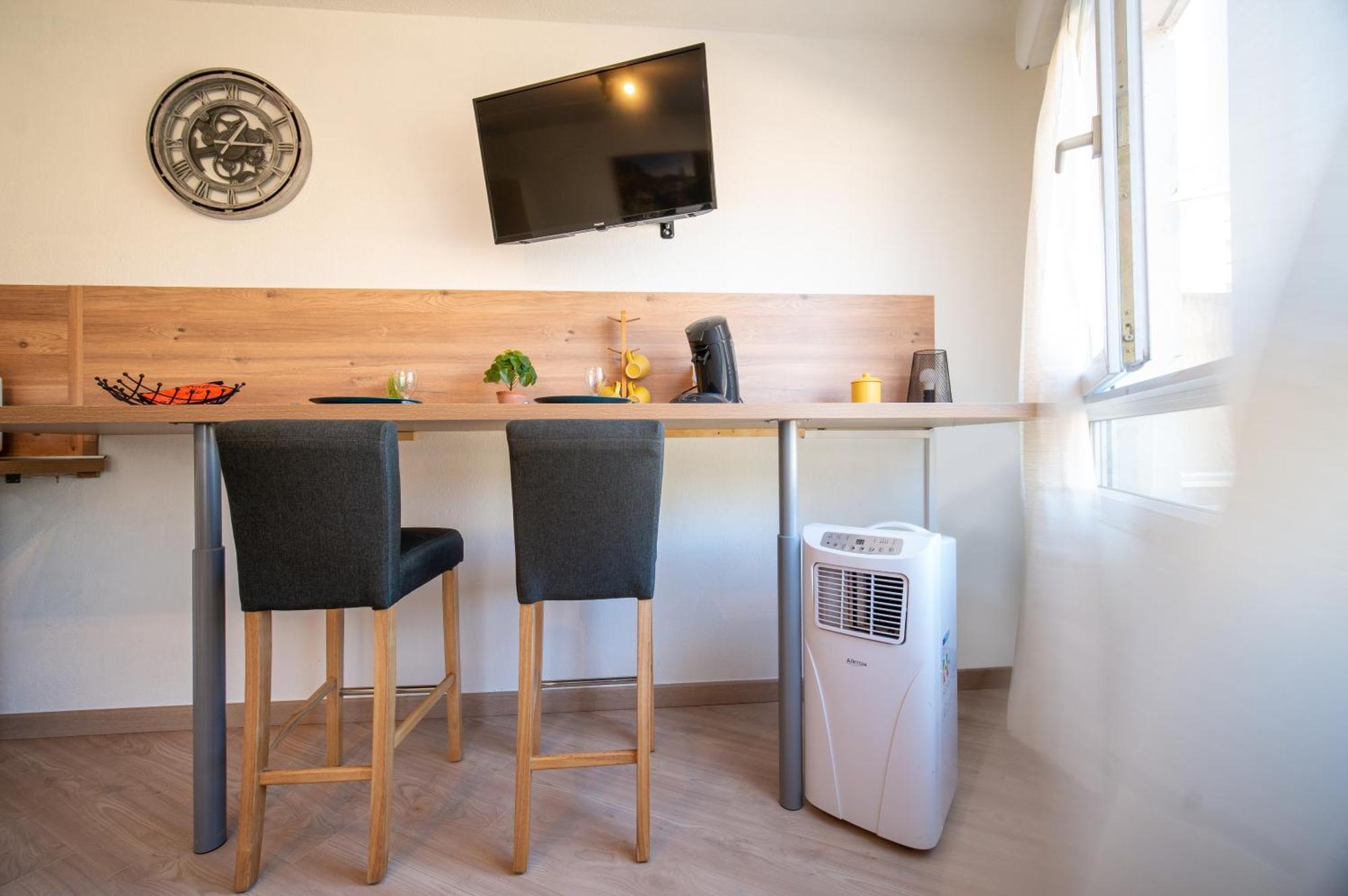 Equipe Parking A 6min De La Gare St Charles *