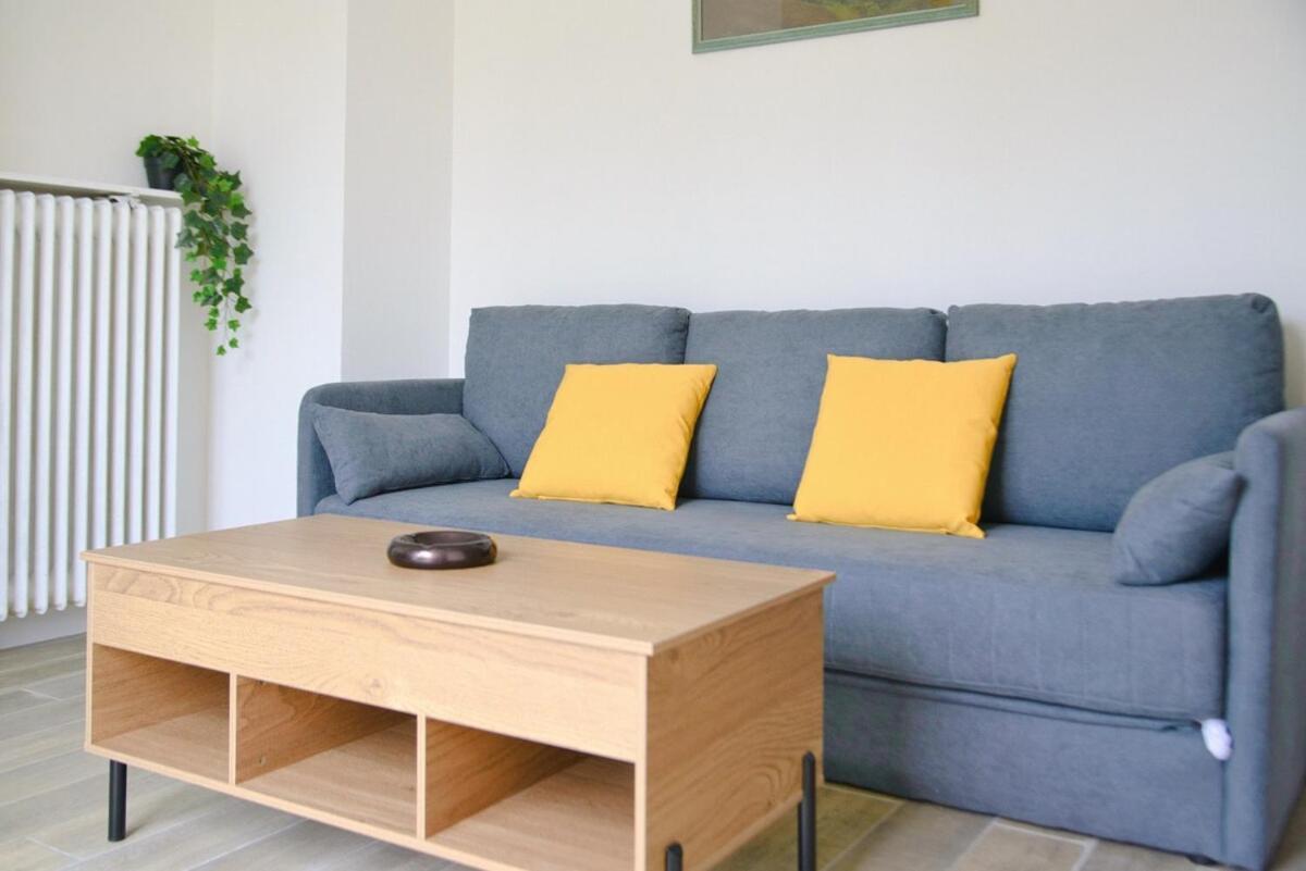 2 Pieces Avec Balcon