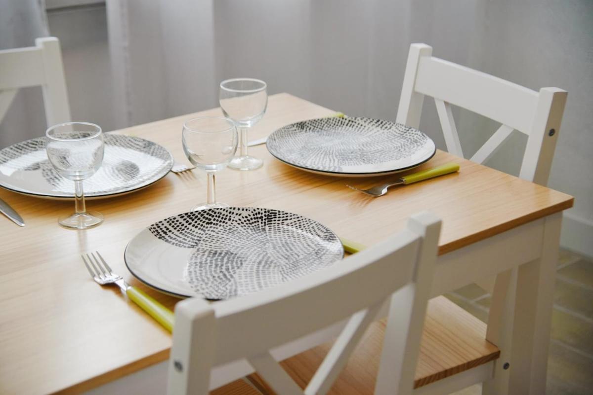 Apartment 2 Pieces Avec Balcon *