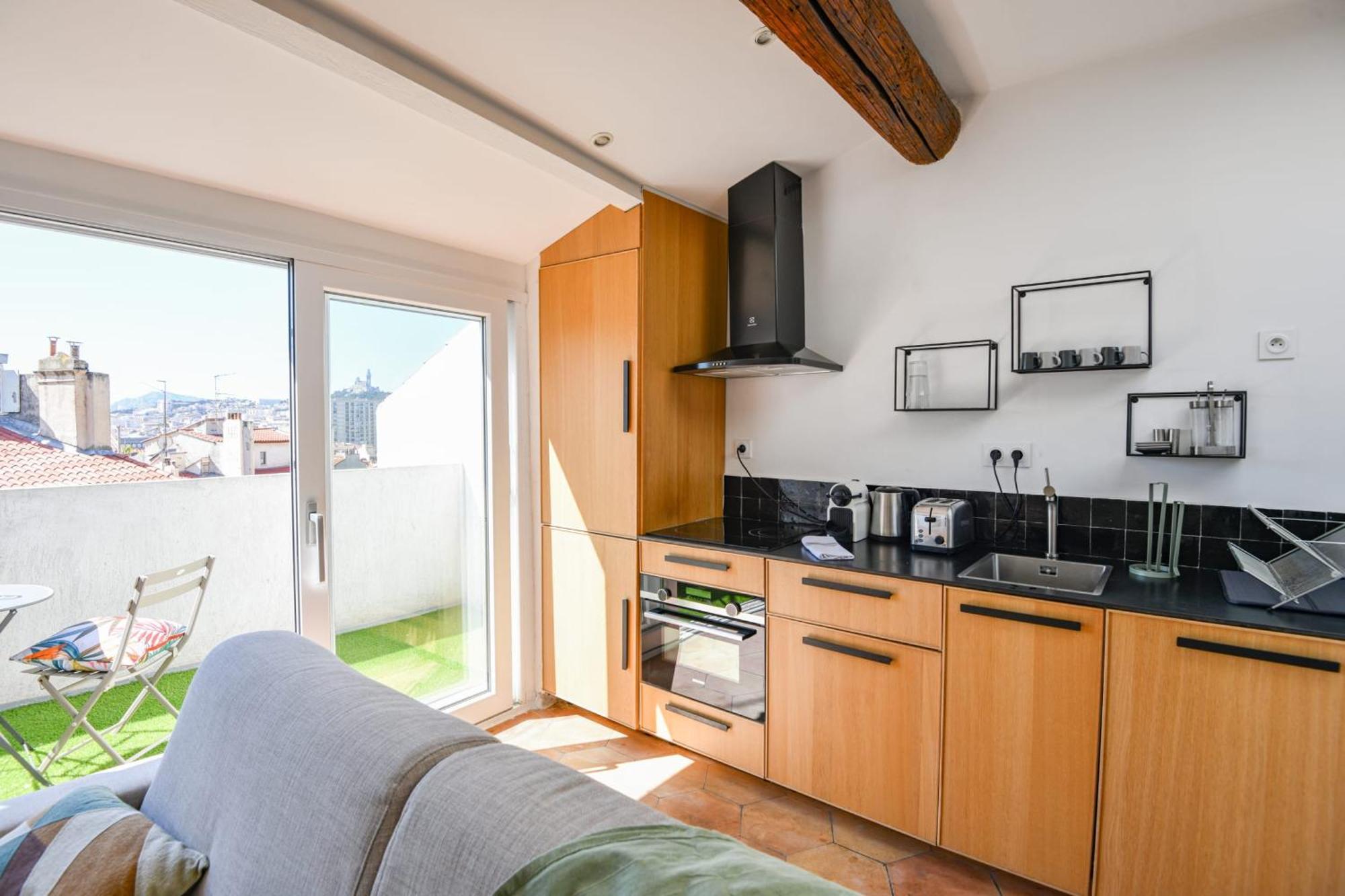 Chez Marcel - 2 Ch Avec Clim - St Charles Apartment *