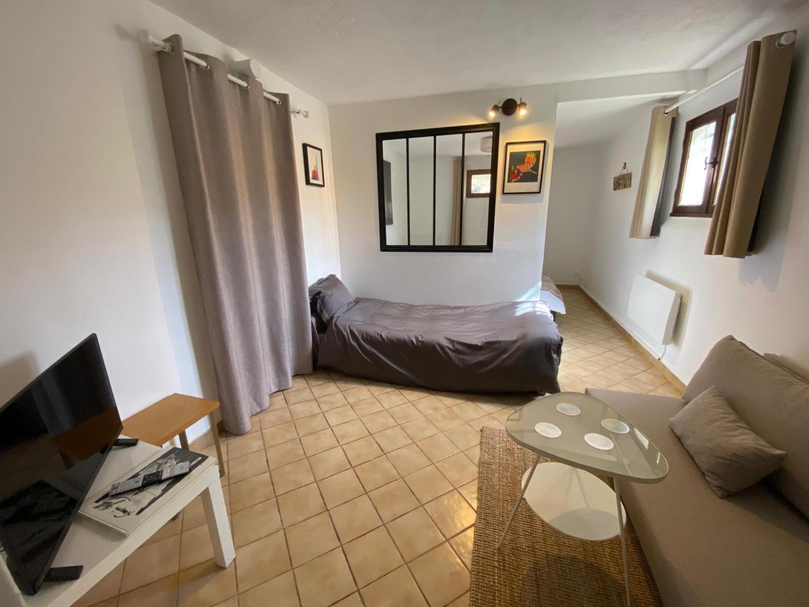 Evasion En Provence Bas De Avec Jardin & Vignes, Soleil & Fraicheur Appartement