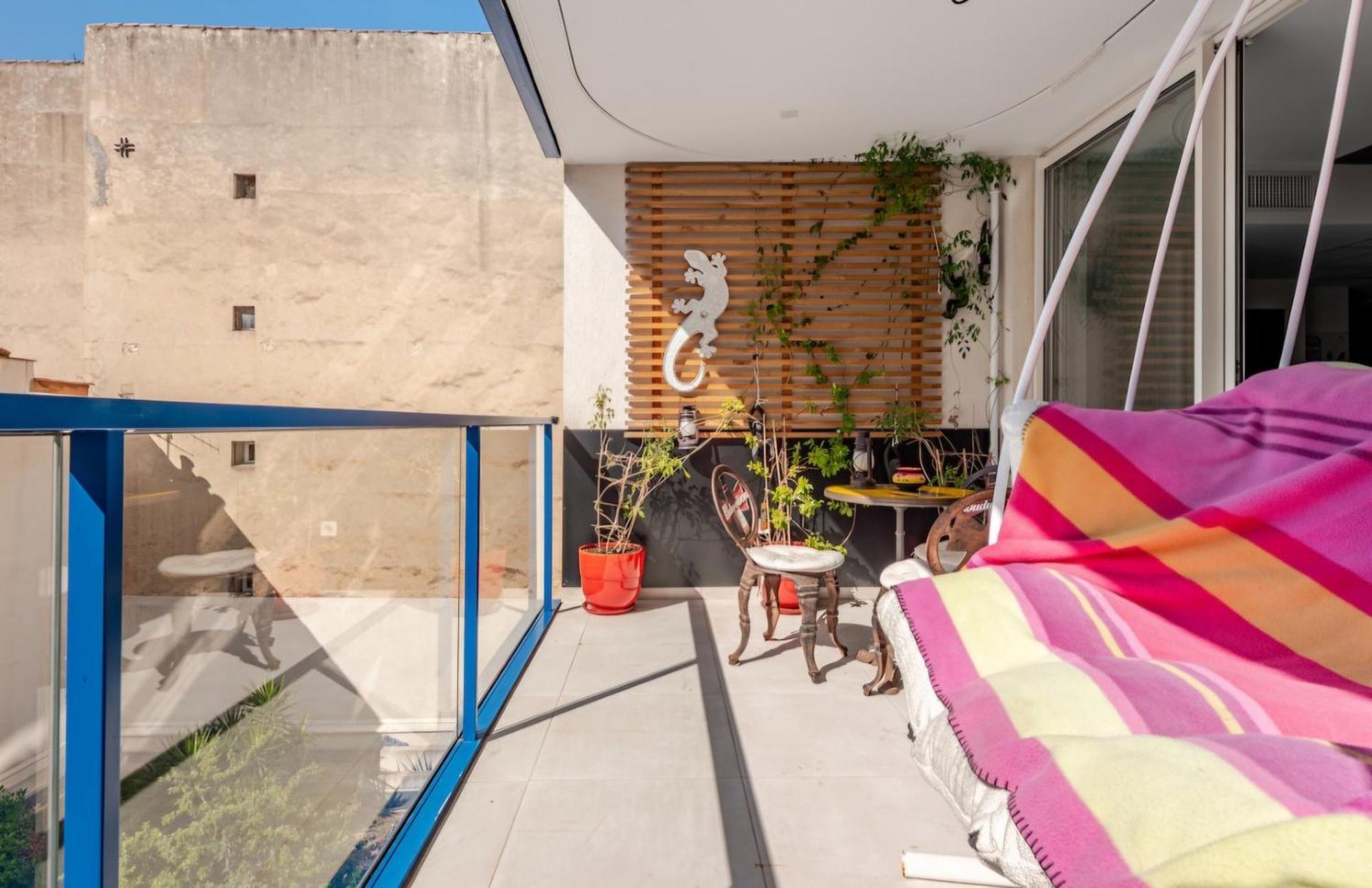 Casa De Marseille