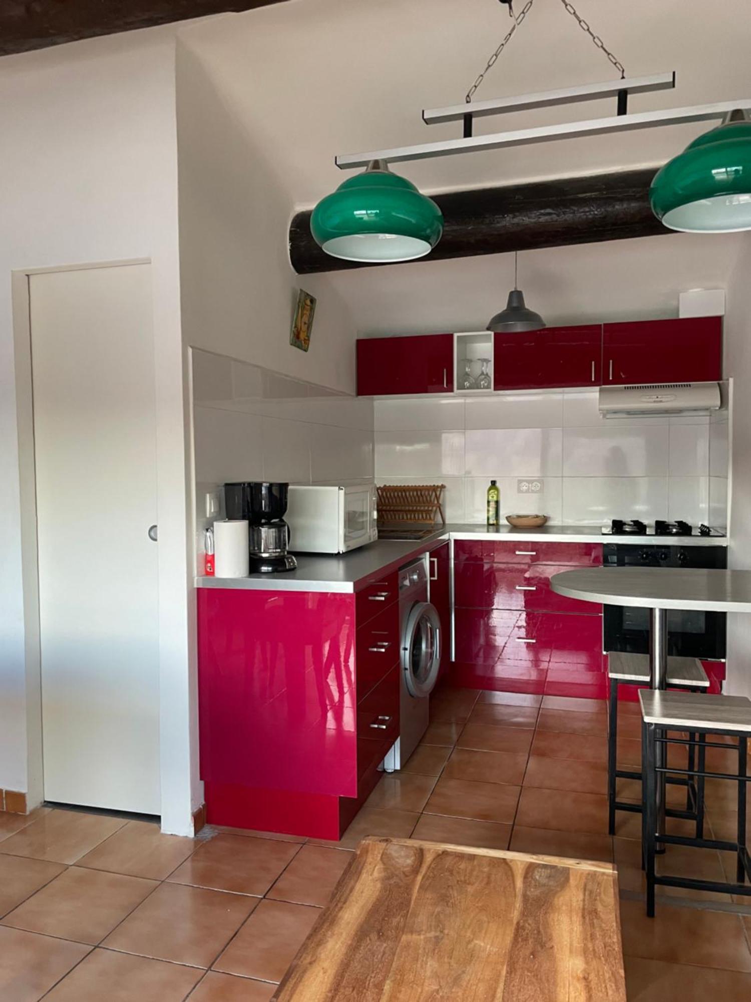Hostel Vue Imprenable Vieux-port Et Notre Dame *