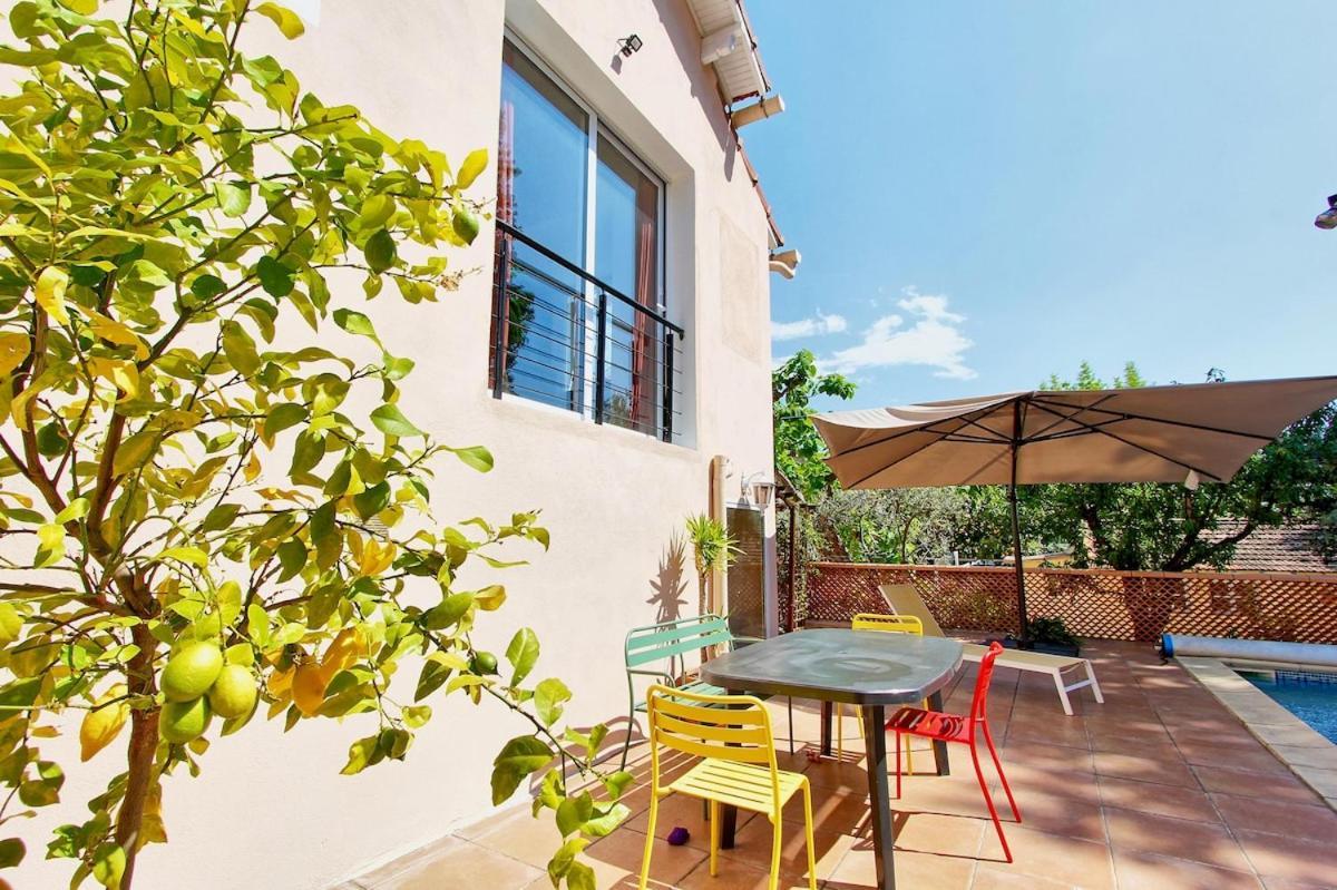 Large Quiet House With Pool * Marseille