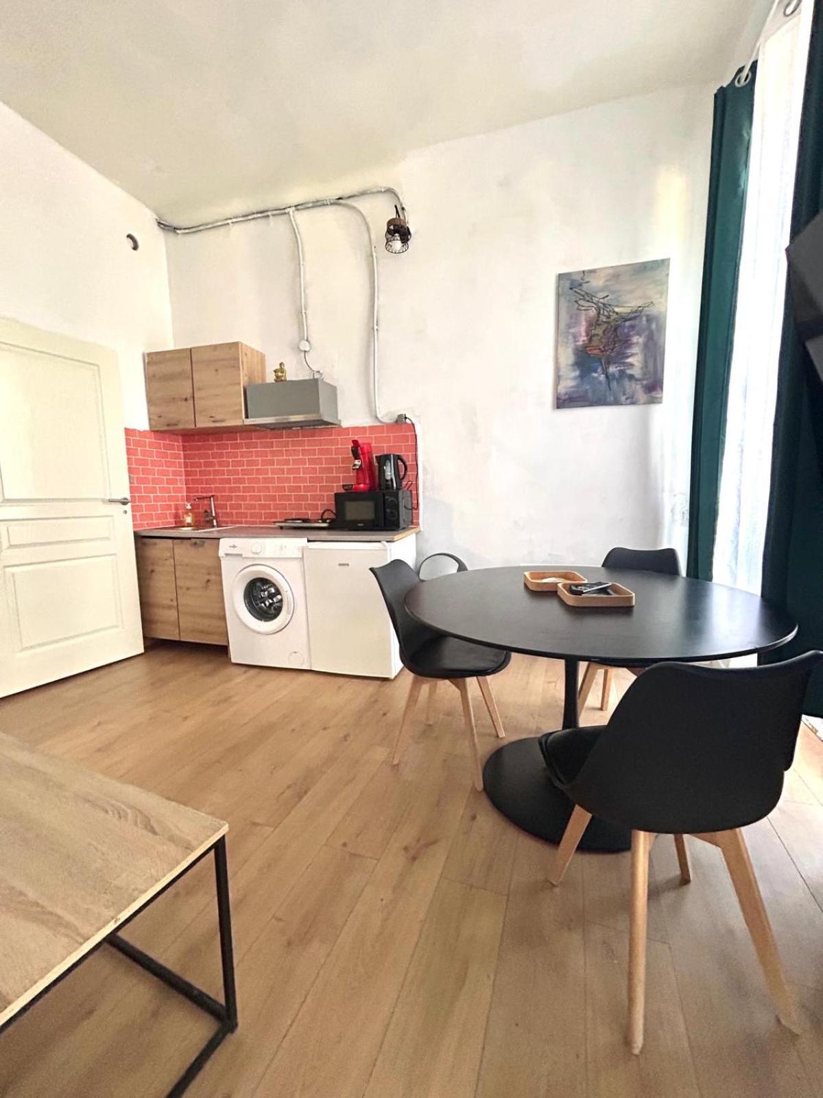 Apartment T2 4p Meuble Et Equipe Cours Julien *