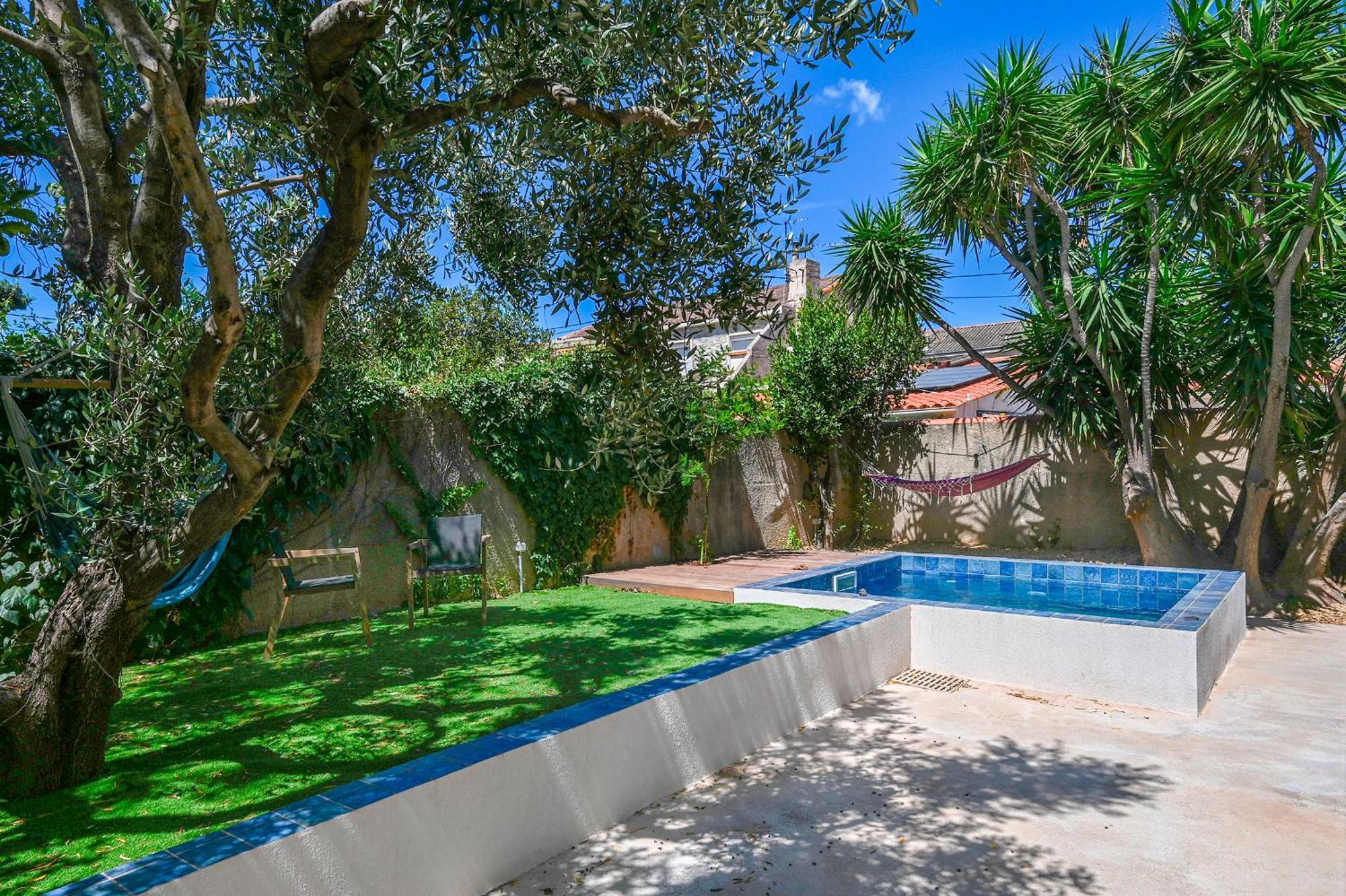 Maison Contemporaine Avec Bassin A 300m De La Marseille