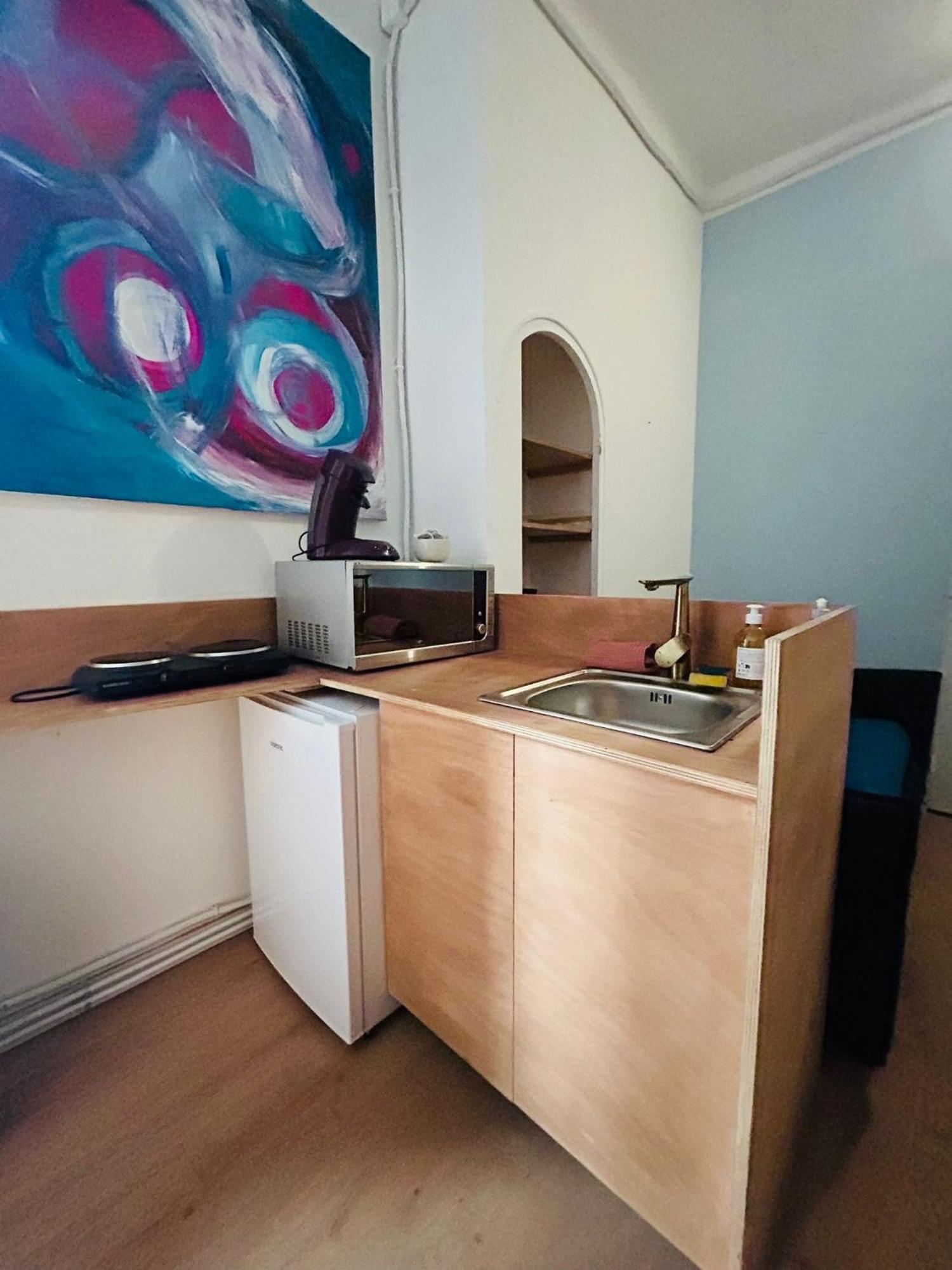Sejour Confortable Au Coeur De Cours Julien, Apartment *