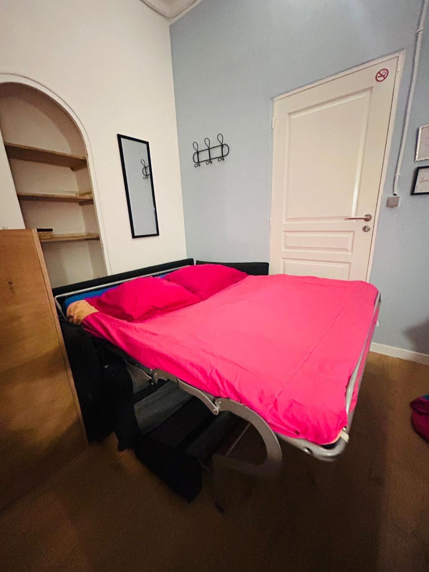 Sejour Confortable Au Coeur De Cours Julien, Apartment *