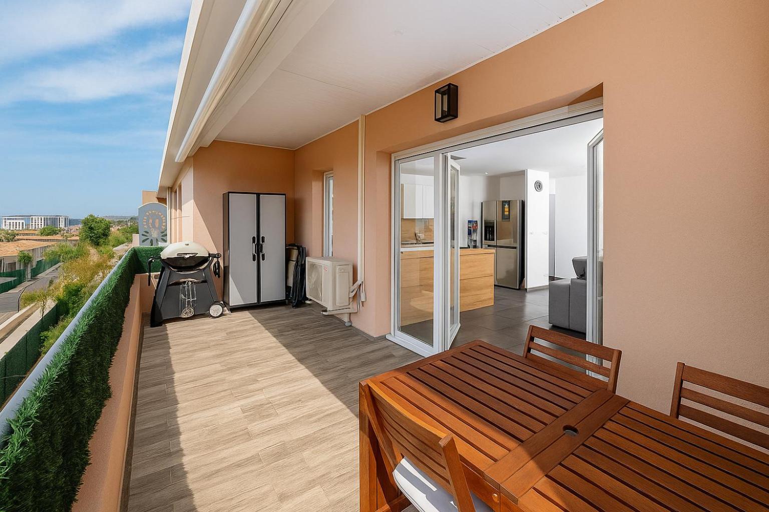 Large And Beautiful With Panoramic Sea Views Apartment Marseilles