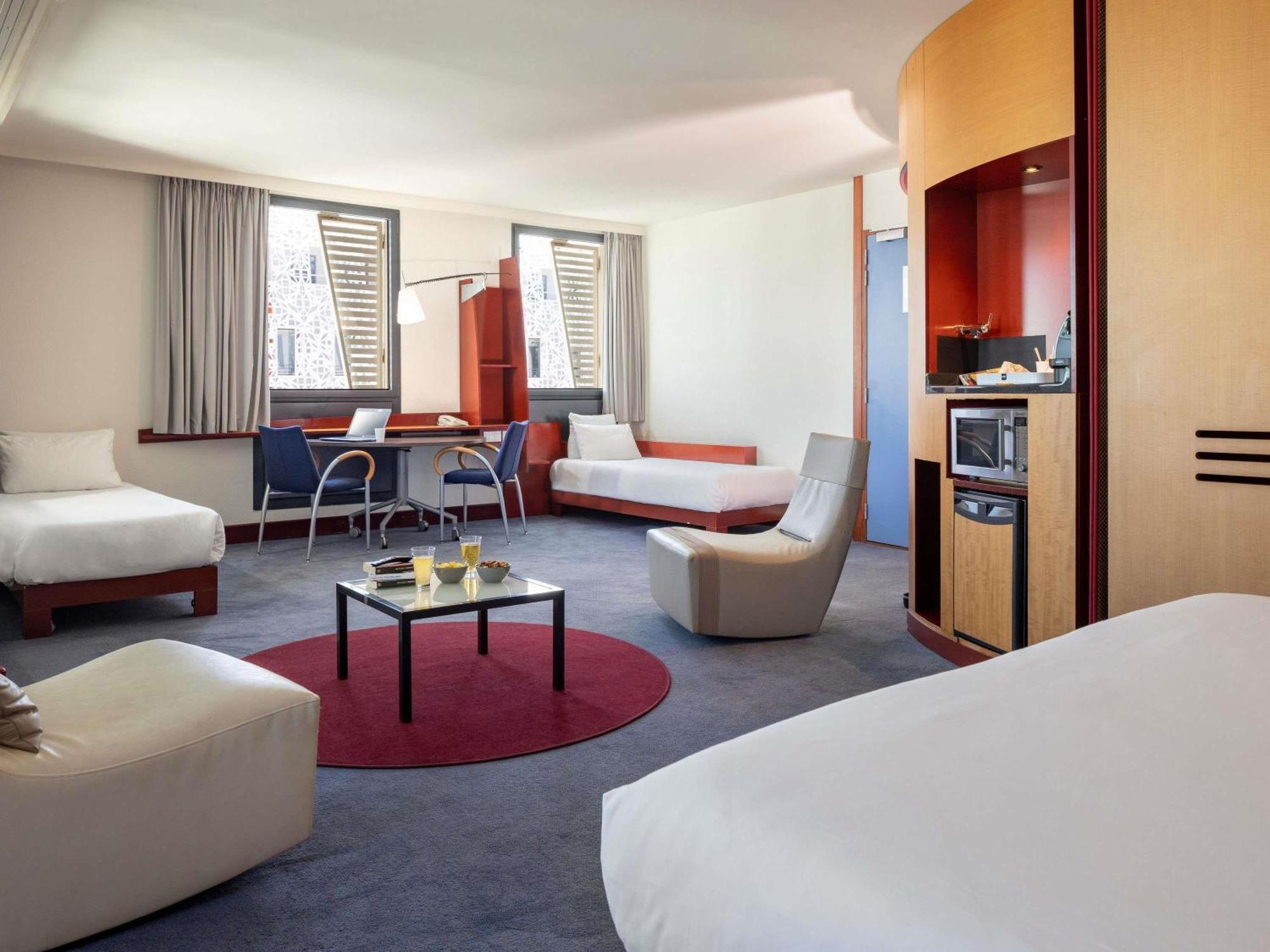 Novotel Centre Euromed 4*