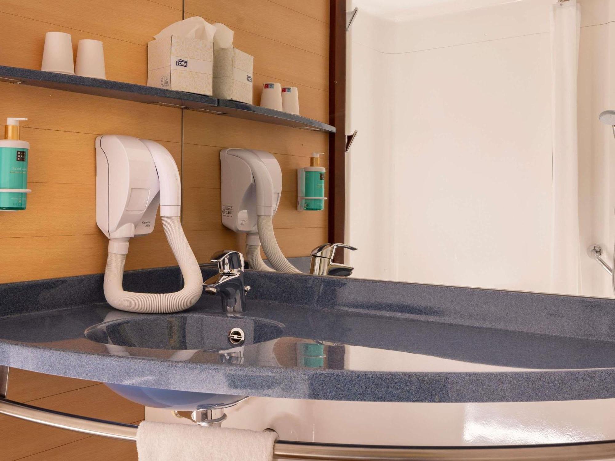 Hotel Novotel Centre Euromed 4*