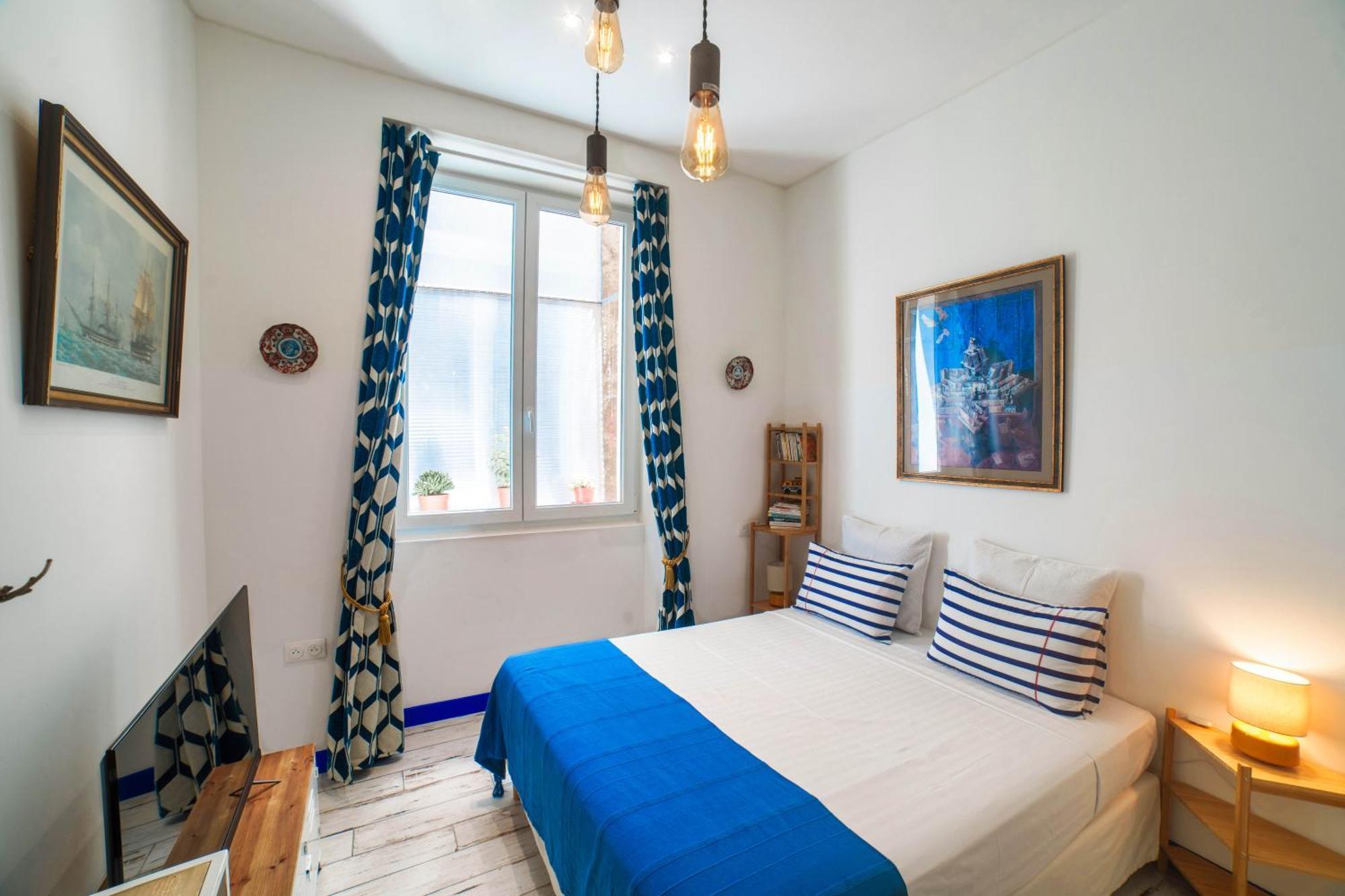 Apartment Travel 24m2, 120m Vieux-port ,clim , Wifi ,acces Autonome Avec Code