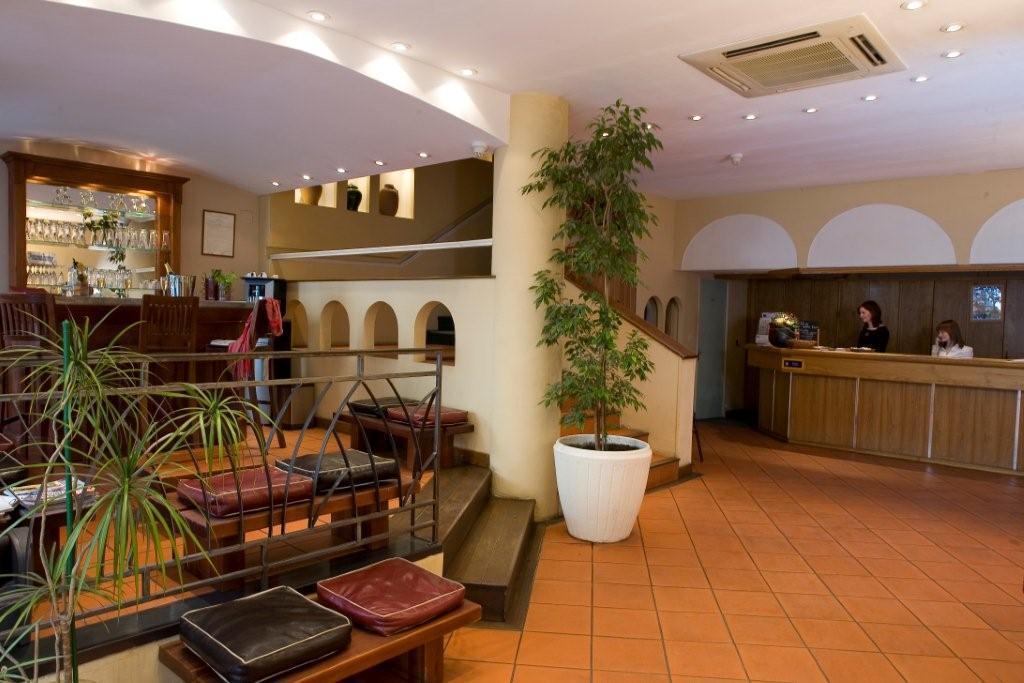 Hotel Carre Vieux Port Marseilles