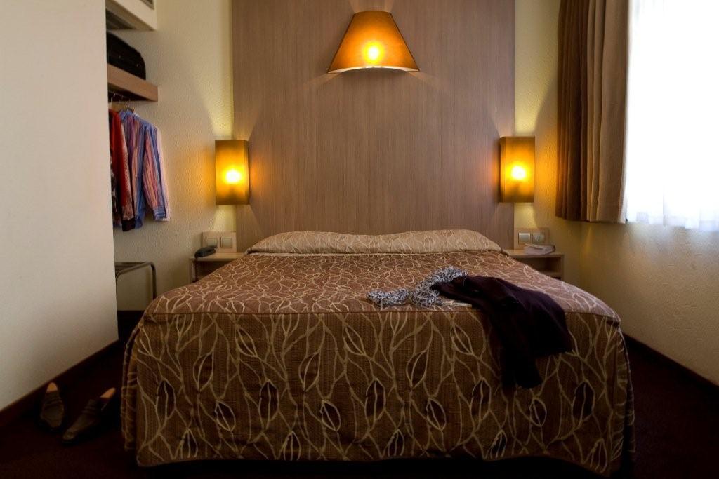 Hotel Carre Vieux Port 3*