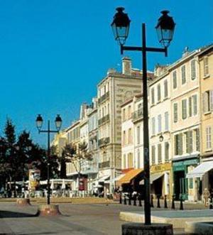 Hotel Adonis Vieux Port - Du Palais Marseilles