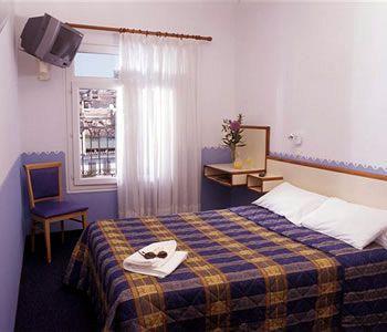 Hotel Lutetia 2*