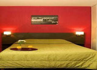Aparthotel Adagio Access Saint Charles Marseille