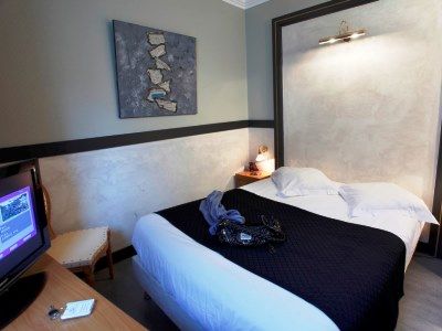 Adonis Vieux Port - Du Palais 3* Marseilles