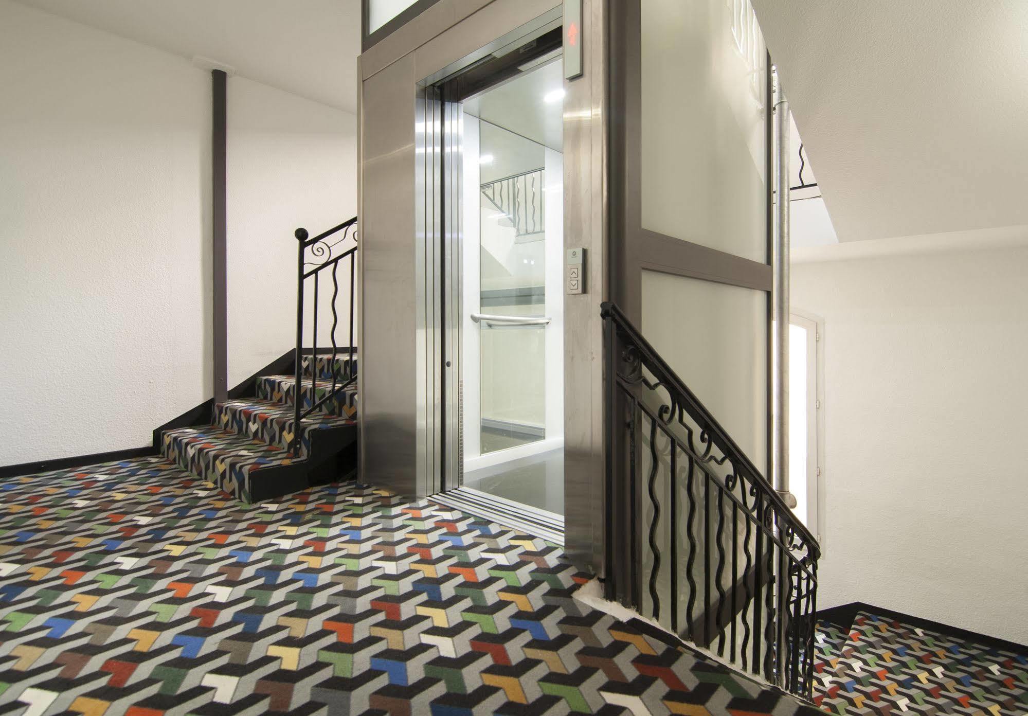 Carre Vieux Port Hotel