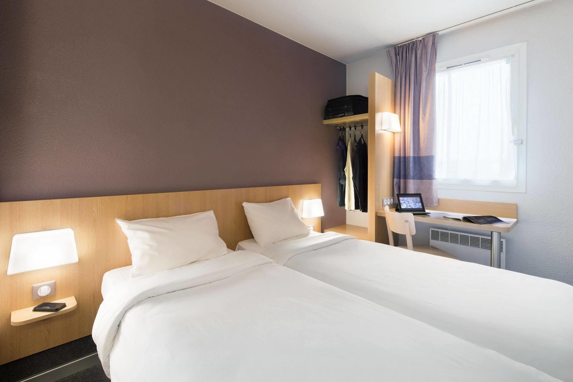 Hotel Estaque 2*