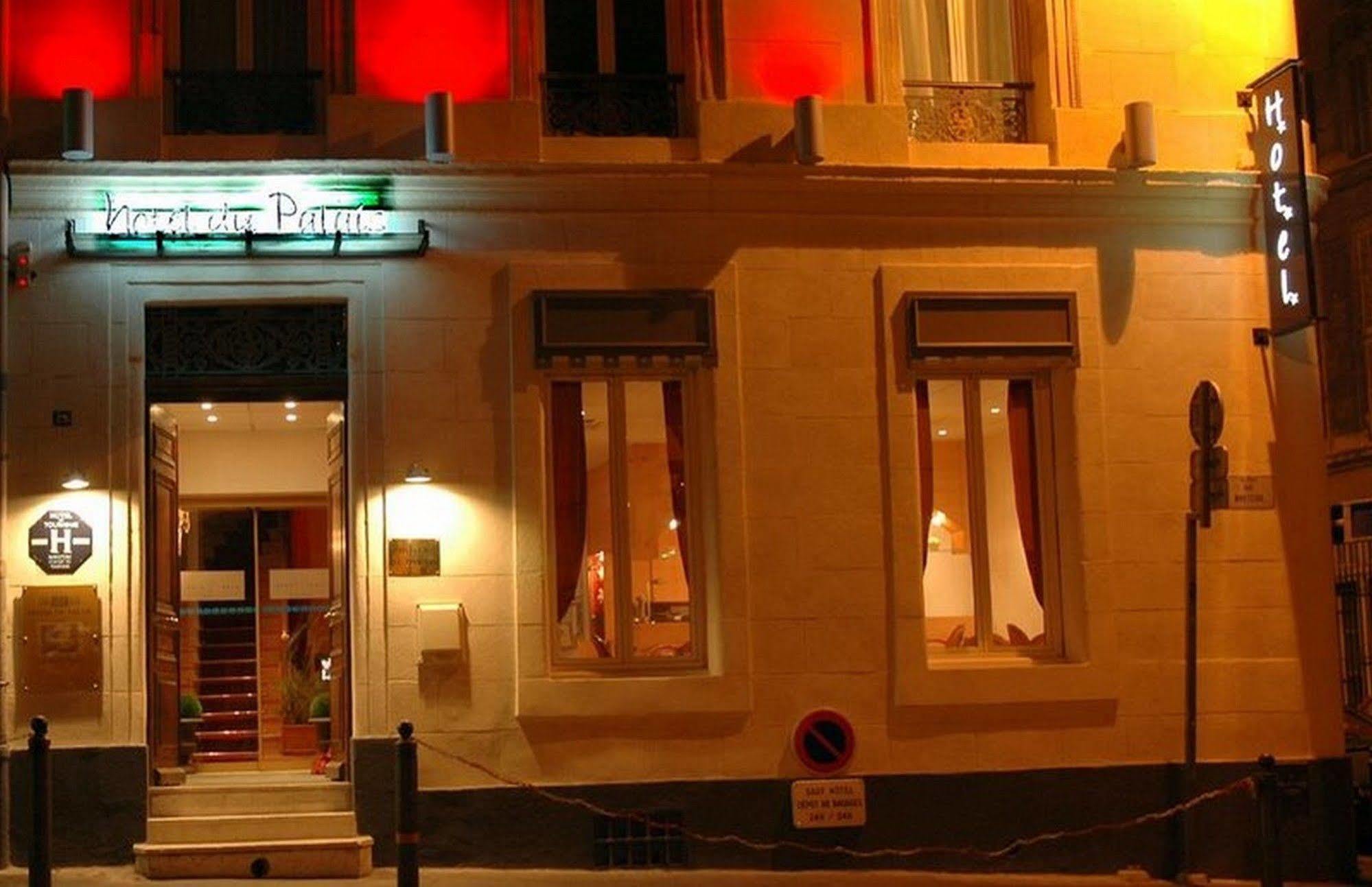 Adonis Vieux Port - Du Palais