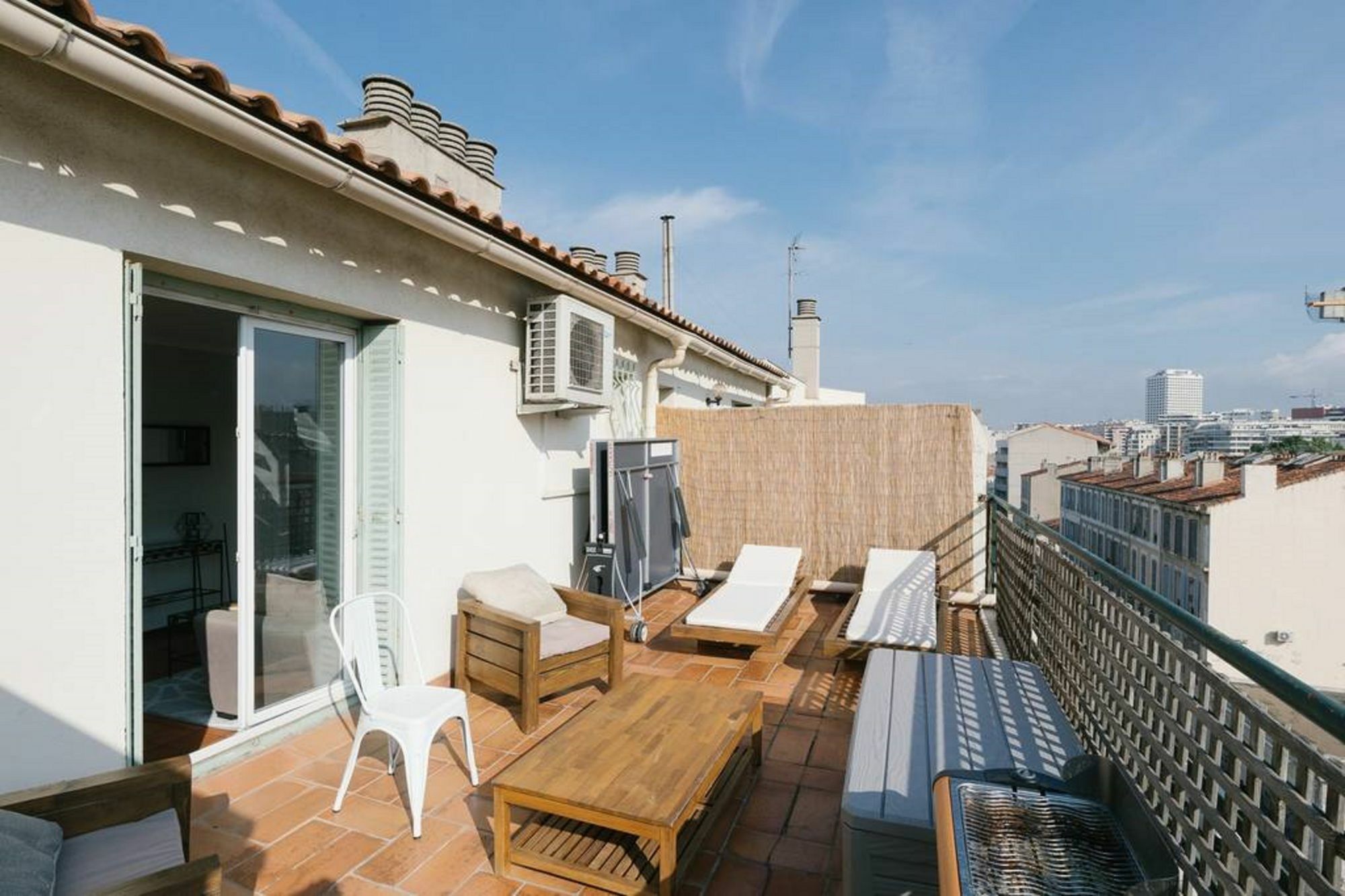 Perier Avec Terrasse * Marsella