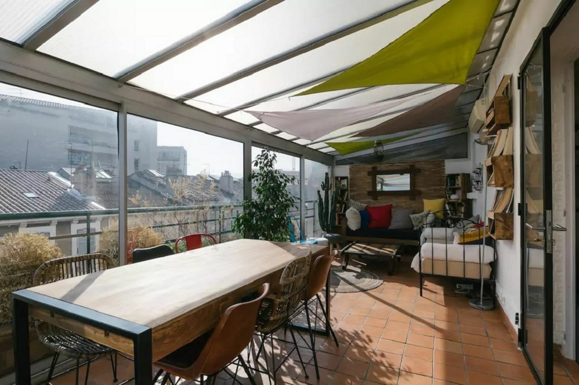 Perier Avec Terrasse * Marsella