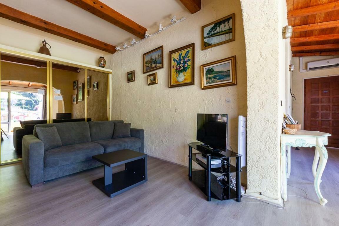 Apartment Au Vallon -terrasse De Reve Au Vallon Des Auffes