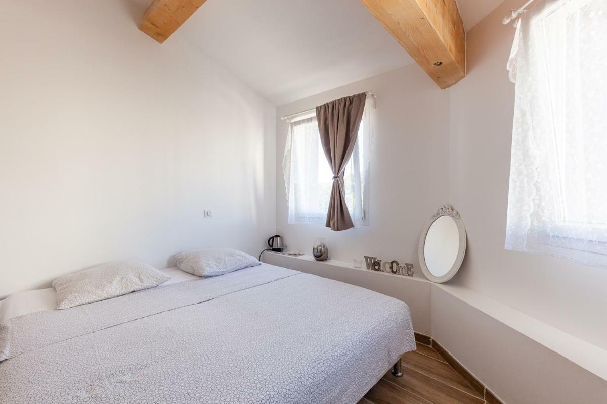 Bed and breakfast Alpinias *