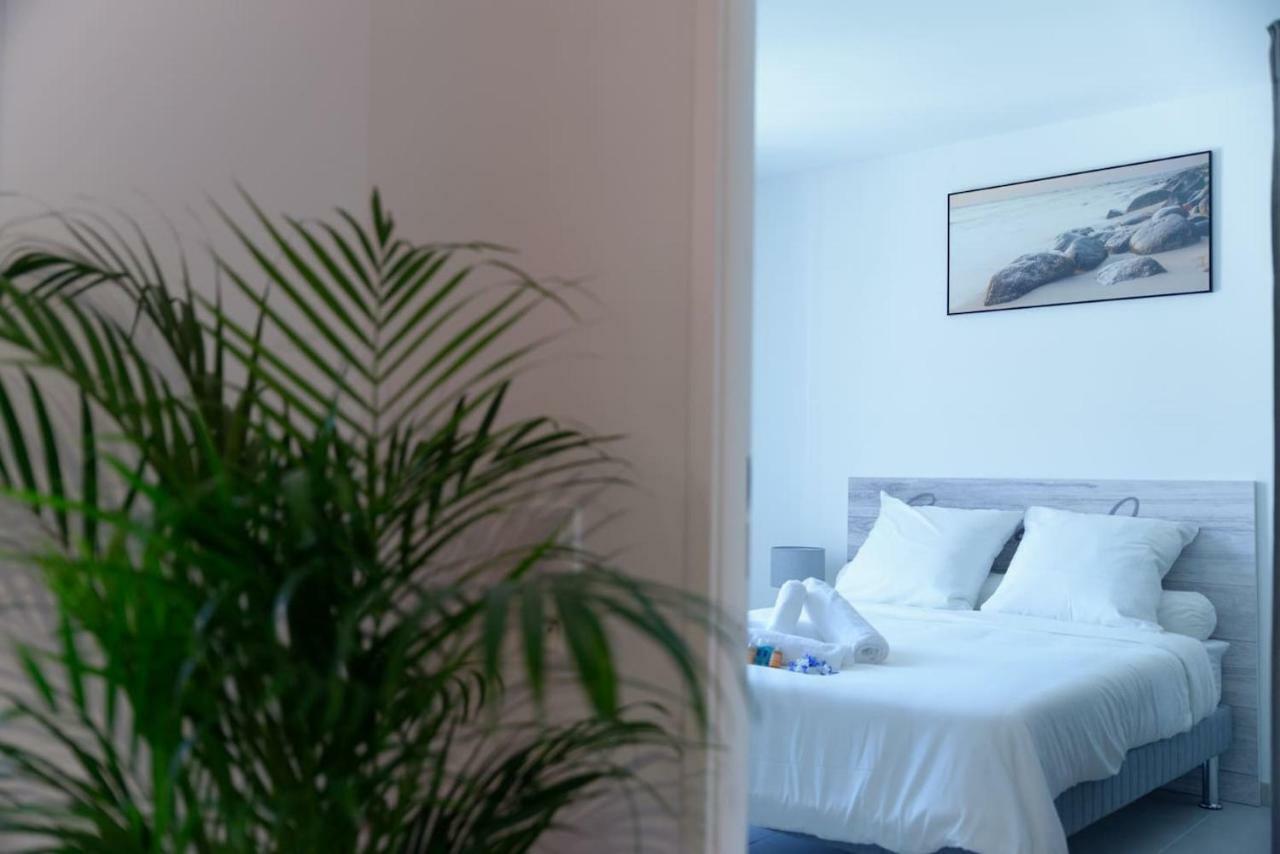 Appart Climatise - Parking Gratuit - Balcon - Captura Marseille
