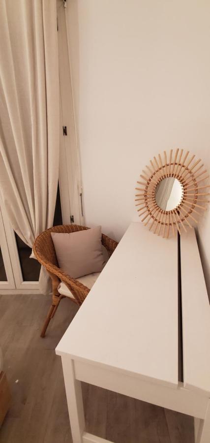 Cosy Balcon Vue Degagee Au Coeur De - Joliette Marselha